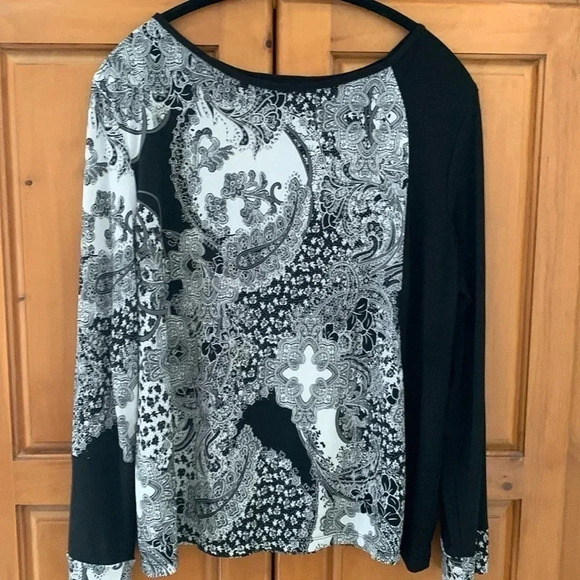 Tunic  L - Picture 1 of 8